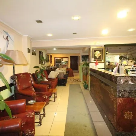 ホテル Erciyes Suites *